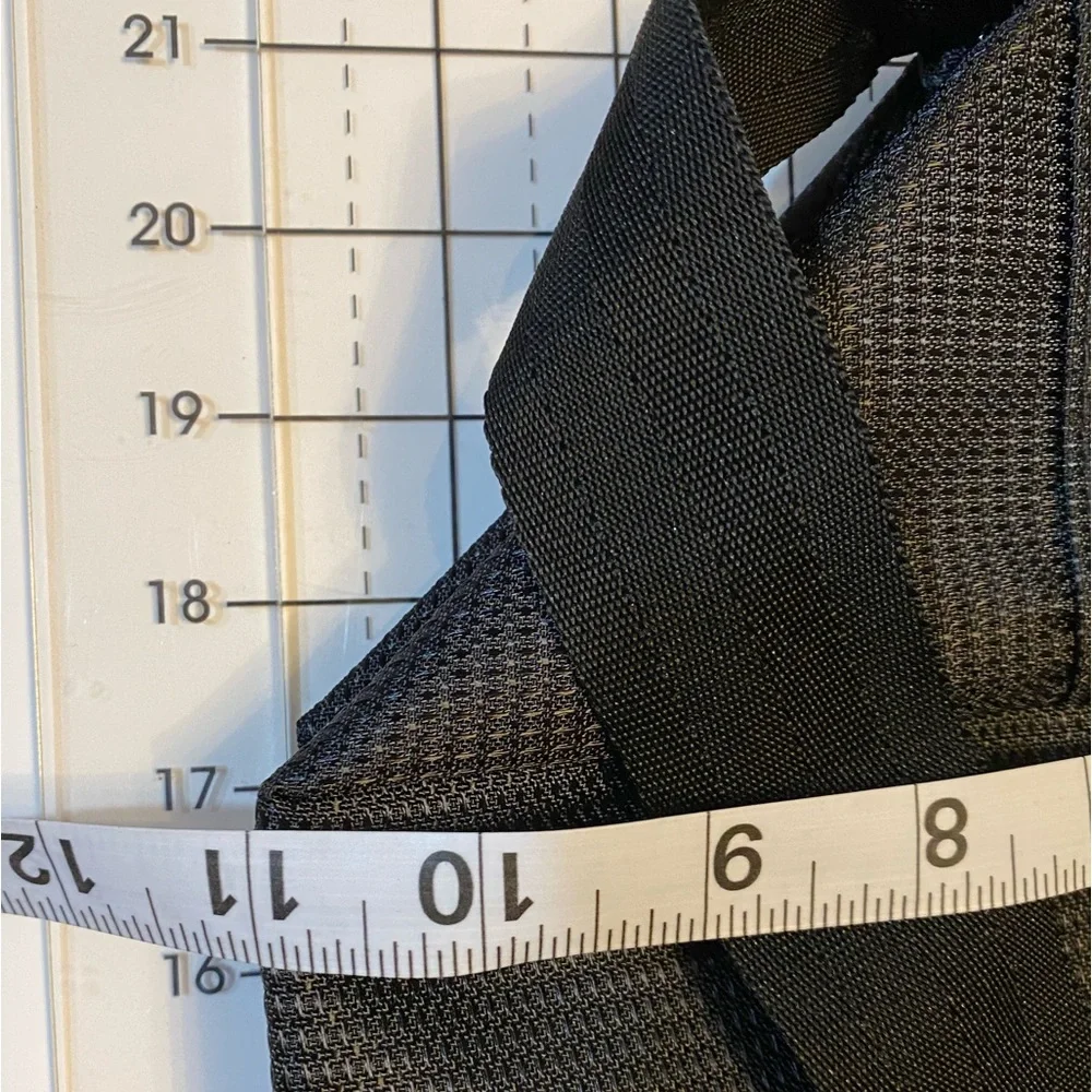 Giorgio Armani $10 closet
